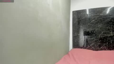 queenie_quinn09 online show from March 10, 12:37 pm