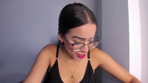 queenie_quinn09 online show from September 25, 5:00 am