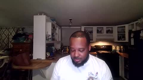 Queen N King Fun Night online show from May 25, 4:29 am