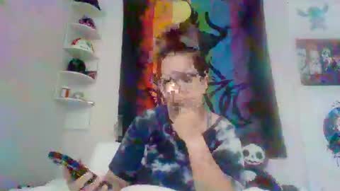 Snapshot of queenkriss97 chatting on October 1, 11:00 pm queenkriss97 online show from October 1, 11:00 pm