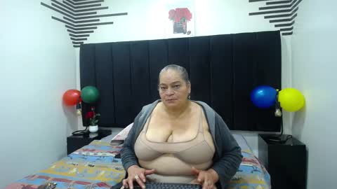 VickyBoobss online show from November 22, 1:21 pm