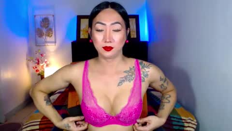 Snapshot of queenmistressts chatting on February 11, 11:43 am QUEEN online show from February 11, 11:43 am