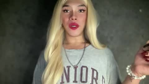 QUEEN online show from February 10, 3:21 am