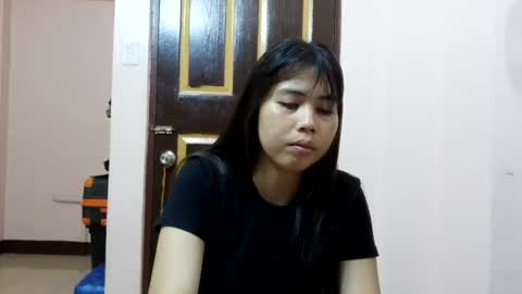Snapshot of queennbbee chatting on June 28, 10:10 am queennbbee online show from June 28, 10:10 am