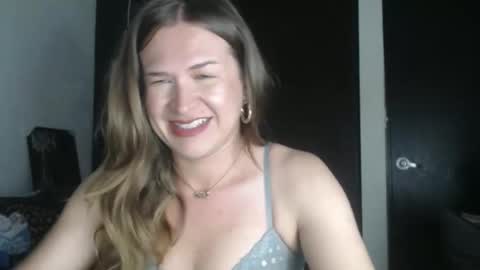 Nico online show from December 8, 3:43 am