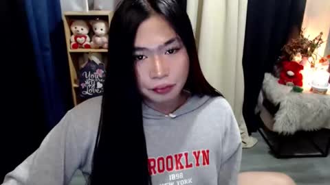 Mikka online show from November 27, 5:26 pm