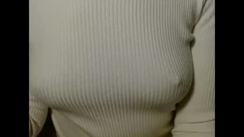 queenoftenderness online show from April 1, 7:55 pm