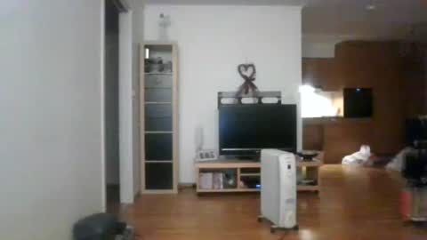 queenofthenights online show from February 23, 8:50 pm