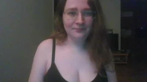 Snapshot of queenofthenights chatting on June 26, 10:03 pm queenofthenights online show from June 26, 10:03 pm