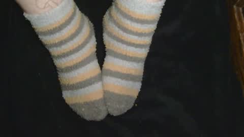 Snapshot of queenpaige444 chatting on December 29, 1:45 am queenpaige444 online show from December 29, 1:45 am