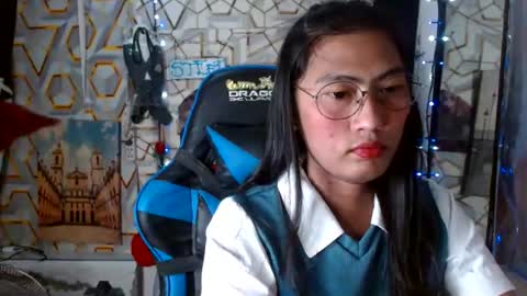 queensteffi online show from July 30, 4:28 pm