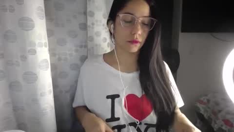 Paola online show from March 21, 4:06 am