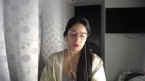 Paola online show from March 27, 4:40 am