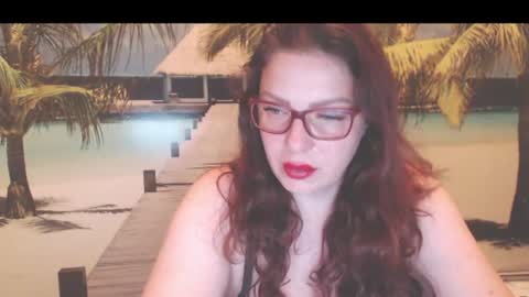 Snapshot of queenxnatasha chatting on June 20, 10:01 pm queenxnatasha online show from June 20, 10:01 pm
