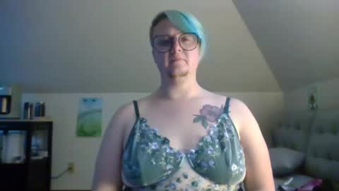 queerlyjaz online show from October 8, 1:36 am