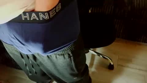 DaddyDreams online show from April 8, 2:33 am