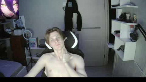 quiet_sh online show from April 6, 10:11 pm