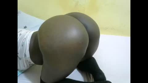 Snapshot of quincy_joy11 chatting on December 14, 8:23 am quincy joy11 online show from December 14, 8:23 am