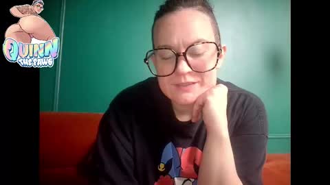 Snapshot of quinnofspades chatting on November 3, 3:57 pm quinnofspades online show from November 3, 3:57 pm