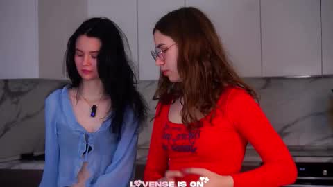 Alice online show from December 18, 1:33 am