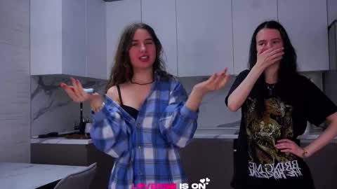 Alice online show from January 8, 2:14 am