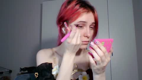 Snapshot of quyenpollio chatting on June 21, 3:25 pm Lana Pollio online show from June 21, 3:25 pm
