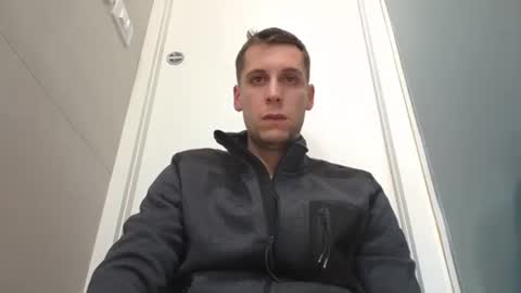 Snapshot of qwerty96cuck96 chatting on January 2, 10:01 pm qwerty96cuck96 online show from January 2, 10:01 pm