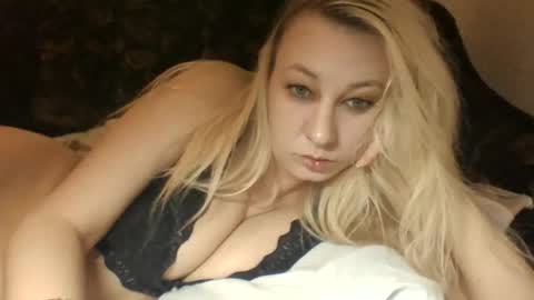 qwertyui online show from March 16, 12:49 am