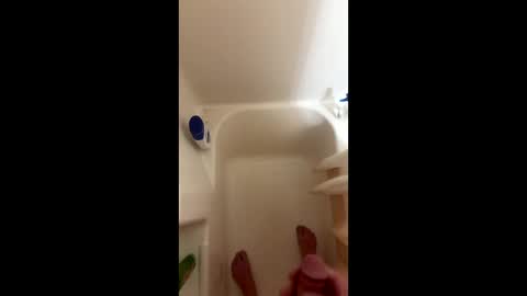 Snapshot of r0ck666 chatting on October 19, 3:23 pm r0ck online show from October 19, 3:23 pm