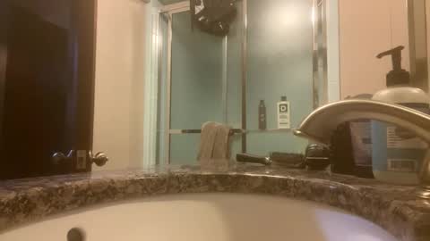 Snapshot of rabbi_poolnoodle chatting on September 22, 9:39 pm rabbi_poolnoodle online show from September 22, 9:39 pm