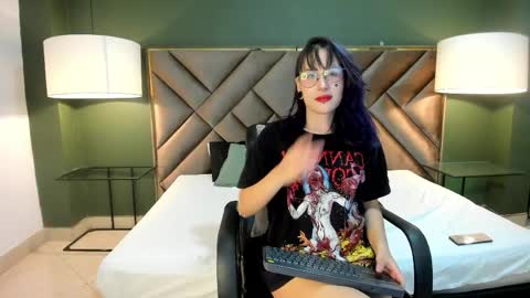  Rachel  online show from April 4, 3:09 pm