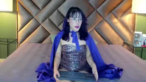 Snapshot of rache_roth chatting on May 10, 12:16 am Rachel online show from May 10, 12:16 am