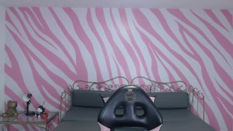 Rachel online show from December 14, 8:08 pm