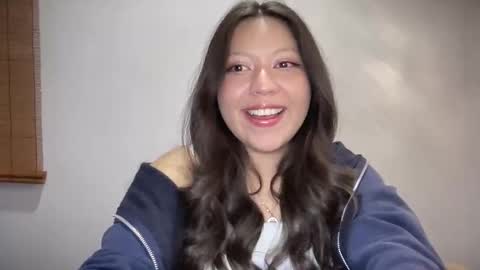 rachel james   online show from October 30, 5:42 am