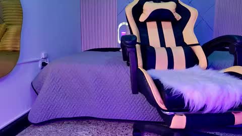 rachel_rivera99 online show from September 14, 11:42 am