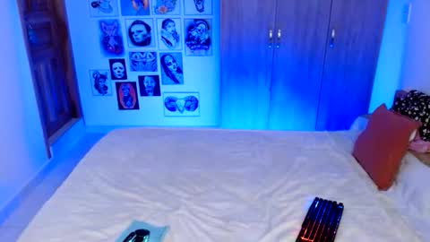 Rachel online show from January 9, 8:43 pm