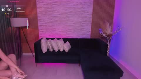 Snapshot of rachel_williamss chatting on October 10, 11:09 am rachel online show from October 10, 11:09 am