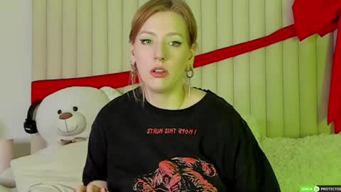 RachelCart online show from April 8, 3:06 am