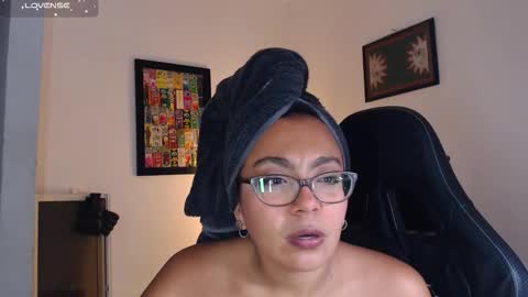 rachell_420 online show from March 2, 11:55 pm
