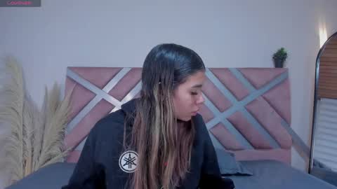 Rachell online show from March 28, 4:34 am