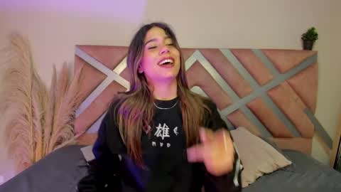 Rachell online show from April 1, 4:13 am