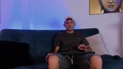 Snapshot of rachell_jacob chatting on January 13, 12:32 pm rachell_jacob online show from January 13, 12:32 pm