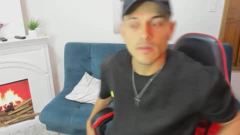 Snapshot of rachell_jacob chatting on February 28, 11:33 am rachell_jacob online show from February 28, 11:33 am