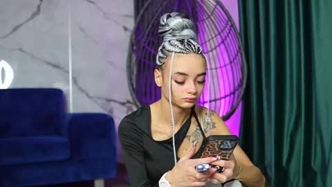 Ann online show from October 27, 5:11 am