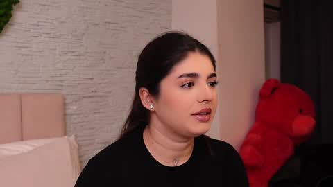 RachelSwaan online show from December 8, 4:14 am