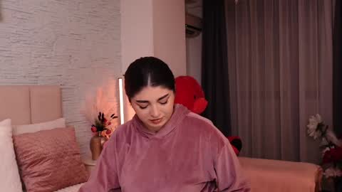 RachelSwaan online show from January 11, 4:59 am