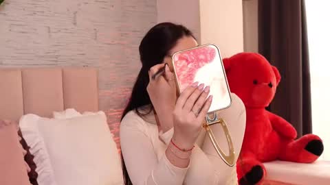 RachelSwaan online show from March 9, 7:56 am