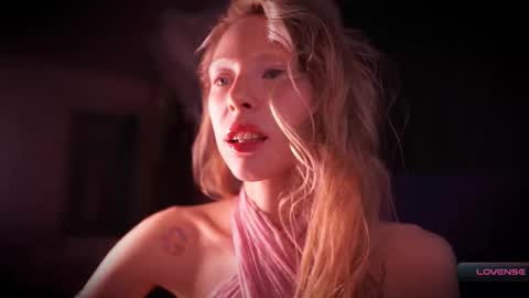 Snapshot of radiant_ada chatting on November 19, 1:11 pm ada online show from November 19, 1:11 pm