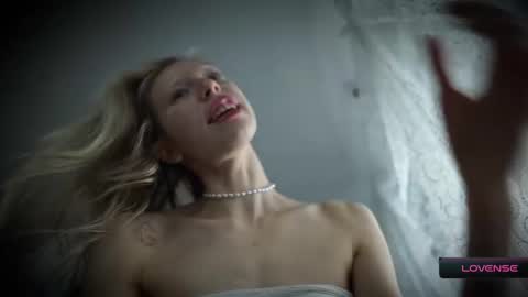 Snapshot of radiant_ada chatting on December 2, 9:25 am ada online show from December 2, 9:25 am