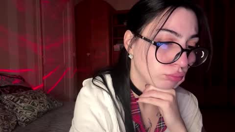 Snapshot of radiant_luna chatting on December 13, 10:48 pm Luna online show from December 13, 10:48 pm